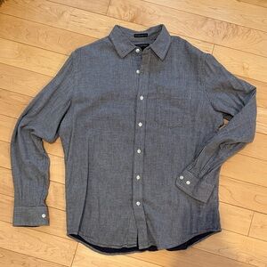 Banana Republic Men's Charcoal Button-Down Shirt